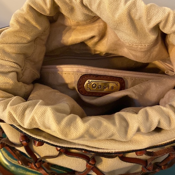 Oasis Shoulder Bag Inspired By a Fishnet Leather - Picture 5 of 5